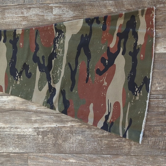 RANCH DRESS'N Fallon Taylor "Land of the Free" camo & flag super flare jeans sz2 - Picture 11 of 13